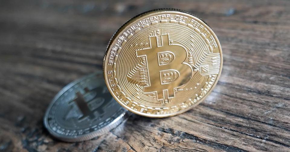 what you should know about investing in bitcoin