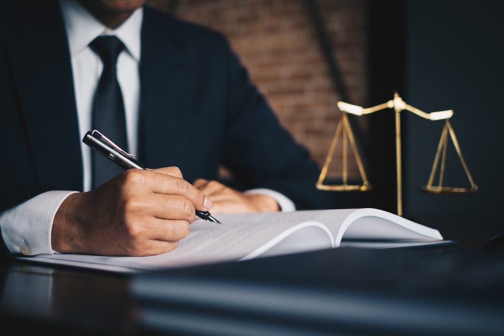 Pick the Right Attorney